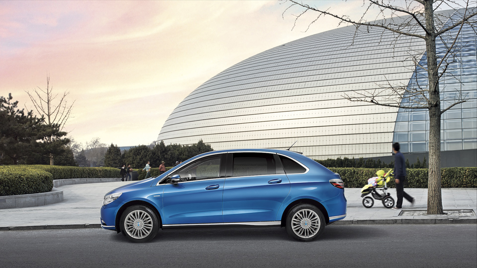 尽量避开日间充电高峰;灵活规划