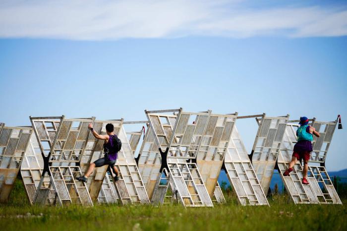 崇礼云顶滑雪公园成为两周末激烈赛事的舞台，