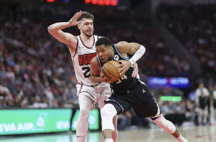 字母拒绝赛季报销 雄鹿交易计划陷入僵局