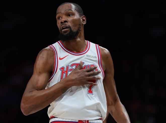 火箭球员关系紧张致连败 替补席冷清暴露团队裂