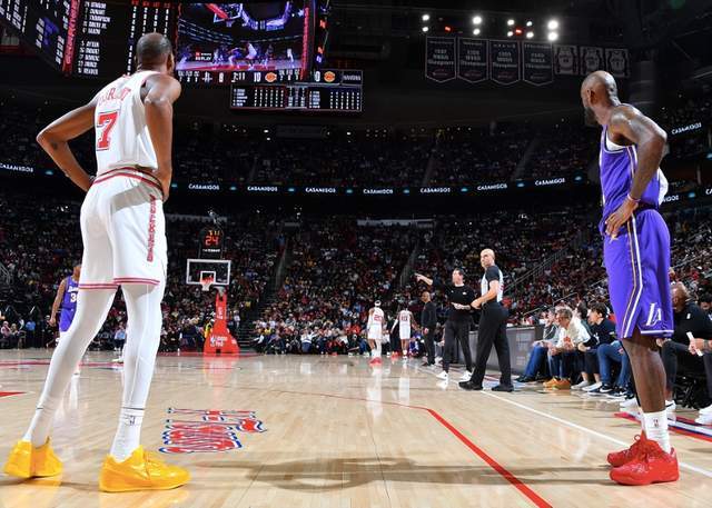 NBA常规赛收官战多重变数：里弗斯下课、掘金锁